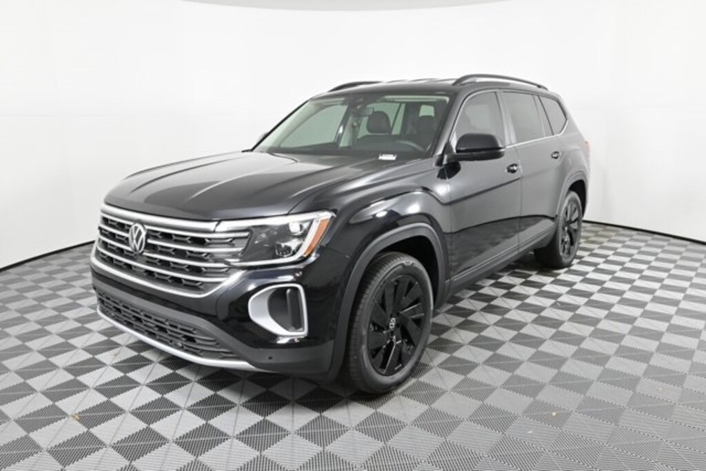 New 2025 Volkswagen Atlas 2.0T SE w/Technology SUV