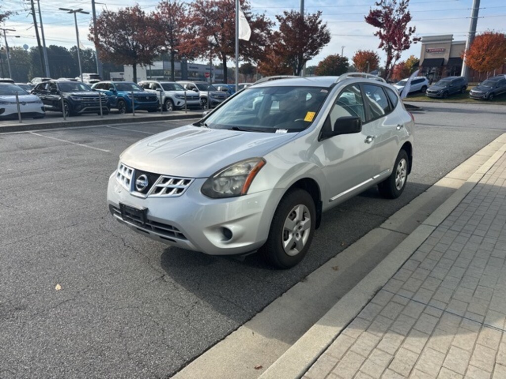 Used 2015 Nissan Rogue Select S SUV