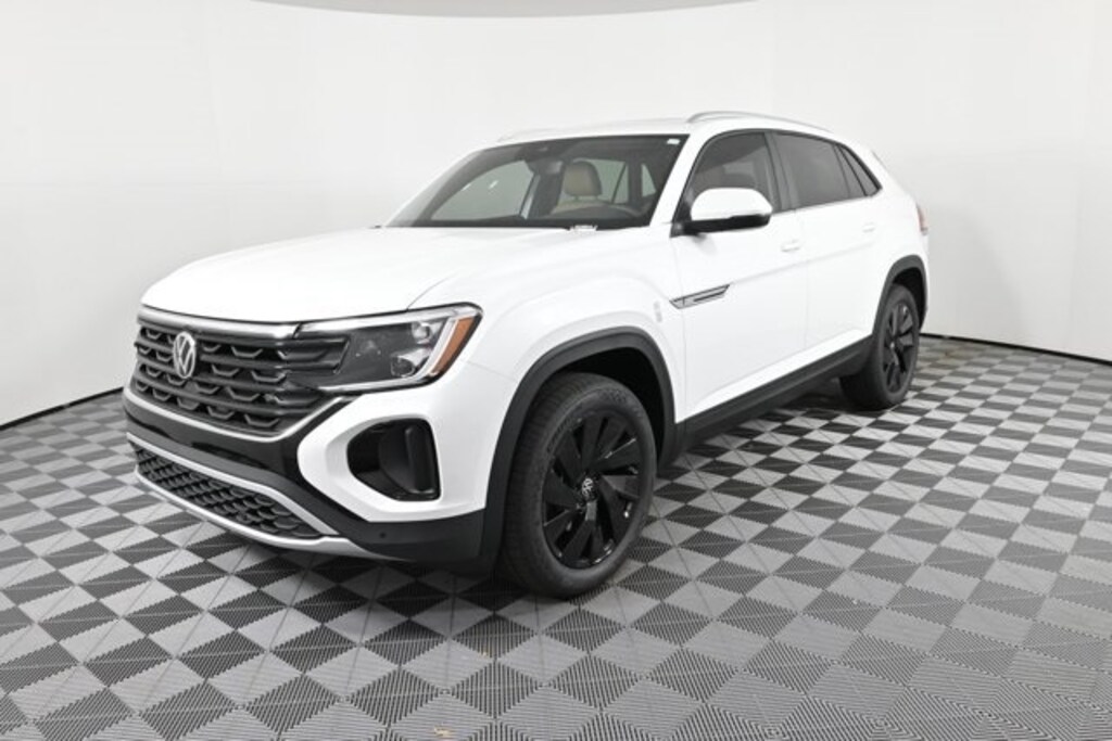 New 2026 Volkswagen Atlas Cross Sport 2.0T SE w/Technology SUV