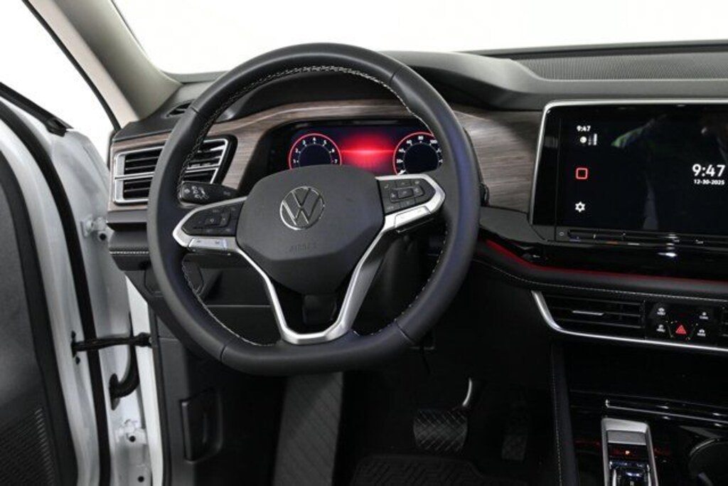 New 2026 Volkswagen Atlas 2.0T SEL SUV
