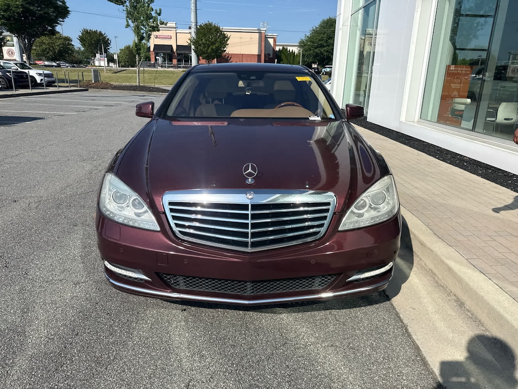 Used 2010 Mercedes-Benz S-Class S550 4MATIC Sedan