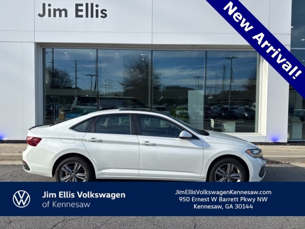 Used 2023 Volkswagen Jetta 1.5T SE Sedan