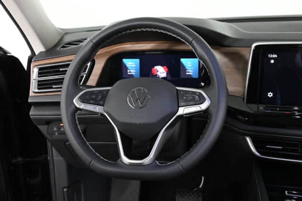 New 2026 Volkswagen Atlas 2.0T SE w/Technology SUV