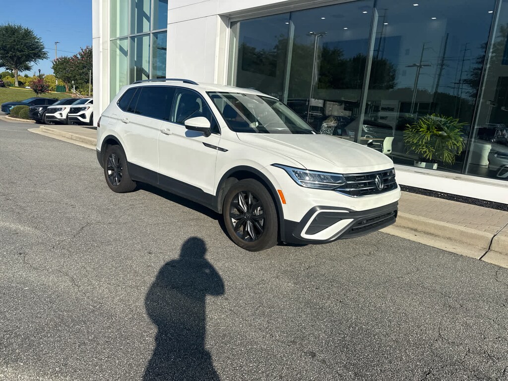 Certified 2023 Volkswagen Tiguan 2.0T SE SUV