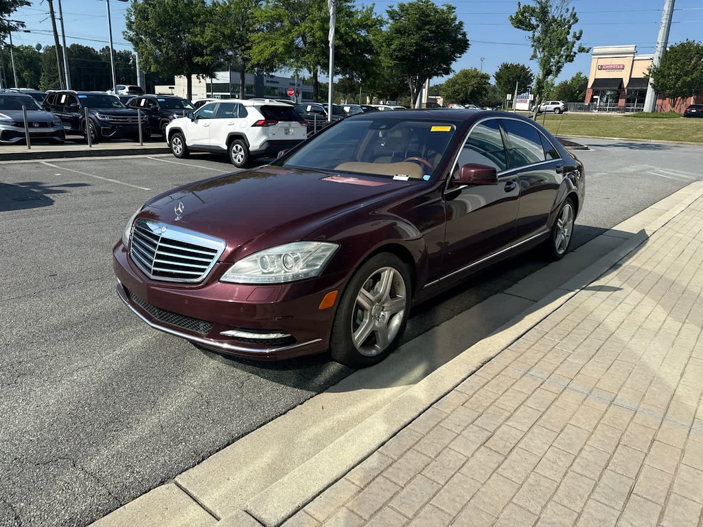 Used 2010 Mercedes-Benz S-Class S550 4MATIC Sedan