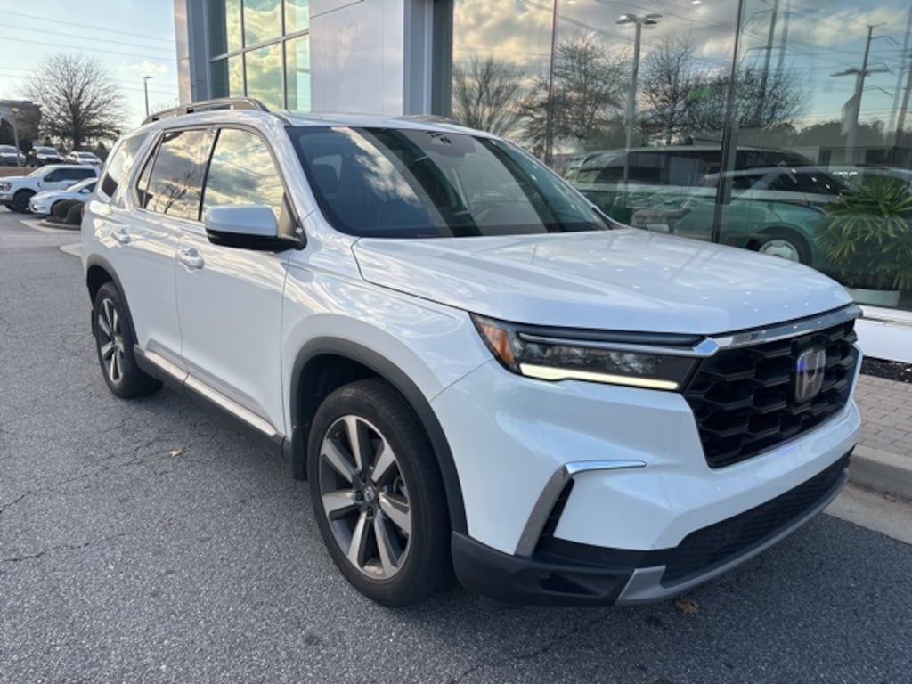 Used 2024 Honda Pilot Touring SUV