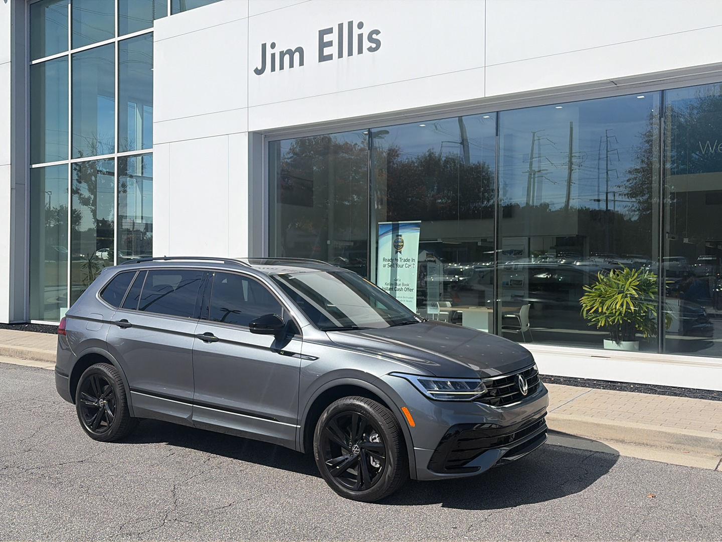 Certified 2023 Volkswagen Tiguan SE R-Line Black SUV