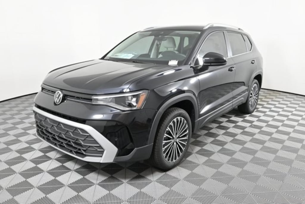 New 2025 Volkswagen Taos 1.5T SE SUV