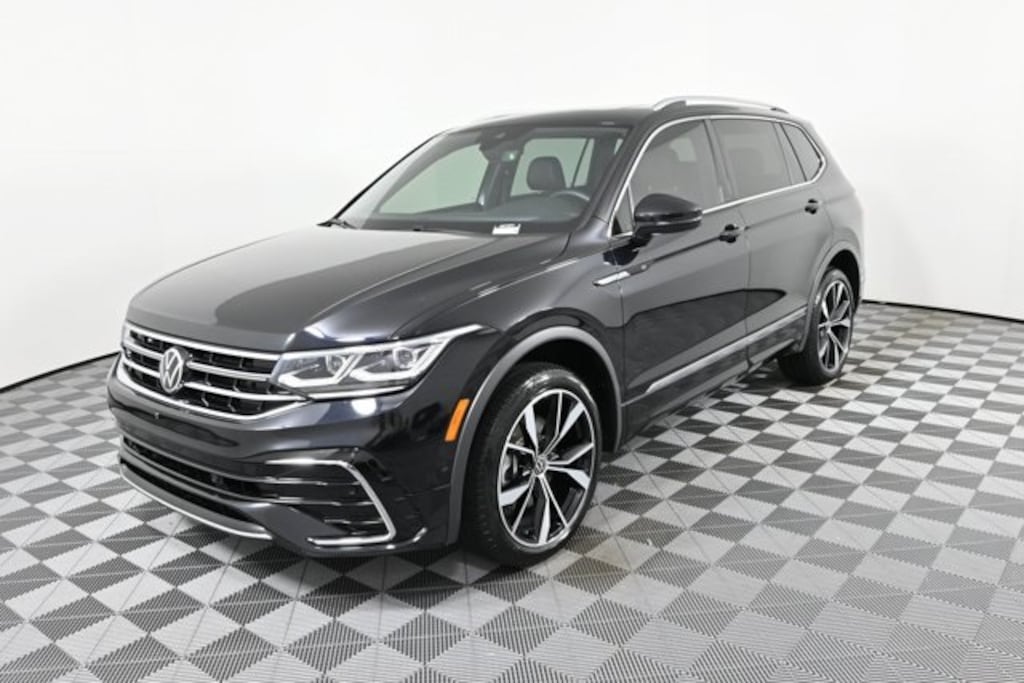 Certified 2022 Volkswagen Tiguan 2.0T SEL R-Line SUV