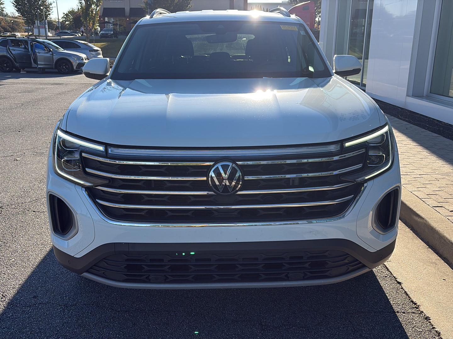 Certified 2024 Volkswagen Atlas 2.0T SE w/Technology SUV