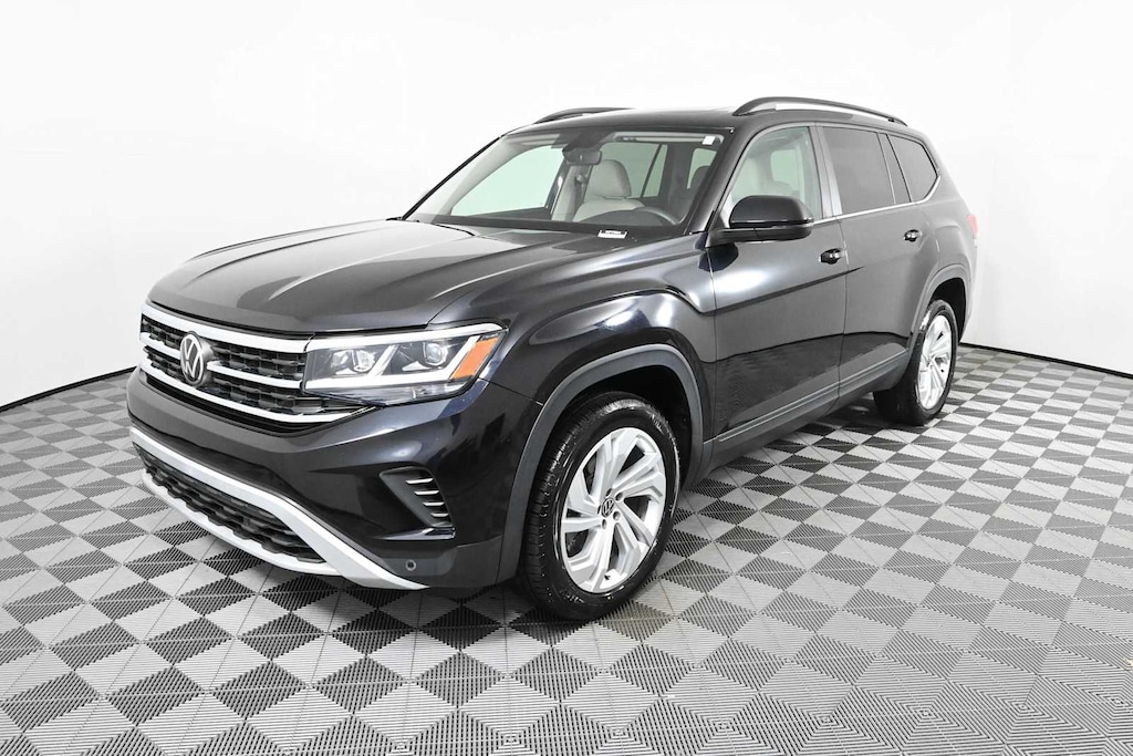 Certified 2023 Volkswagen Atlas 2.0T SE w/Technology SUV