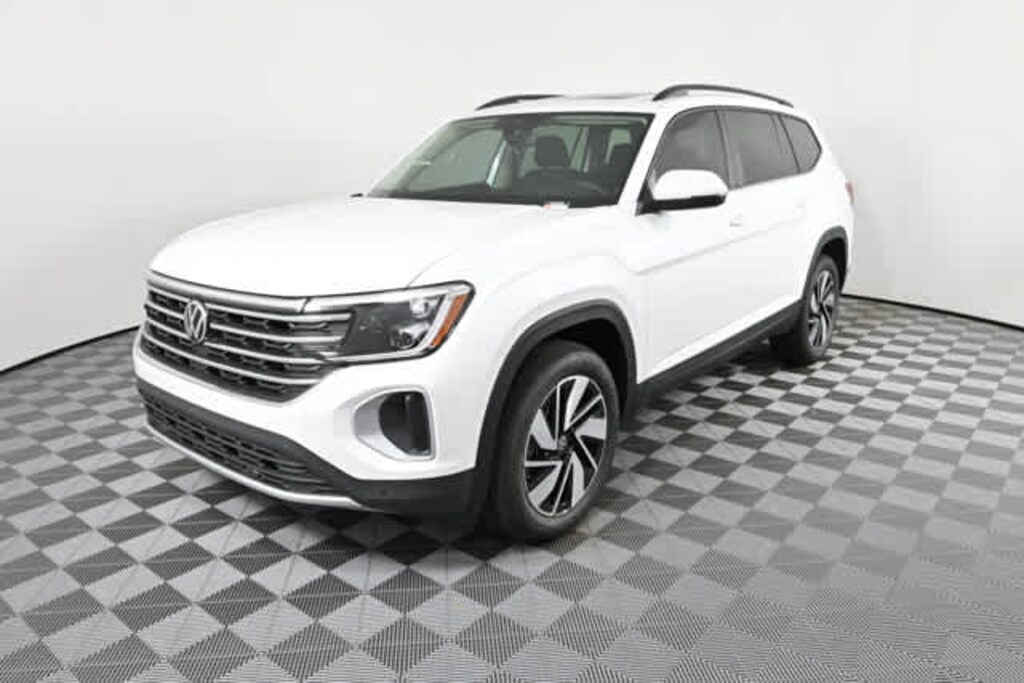 New 2026 Volkswagen Atlas SE w/Technology SUV