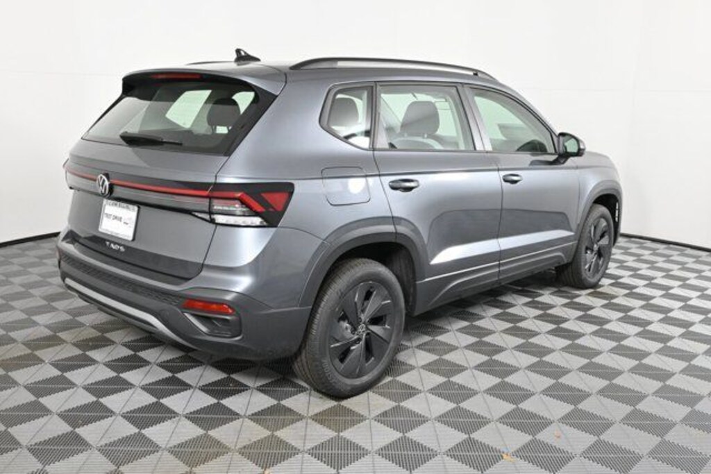 New 2026 Volkswagen Taos 1.5T S SUV