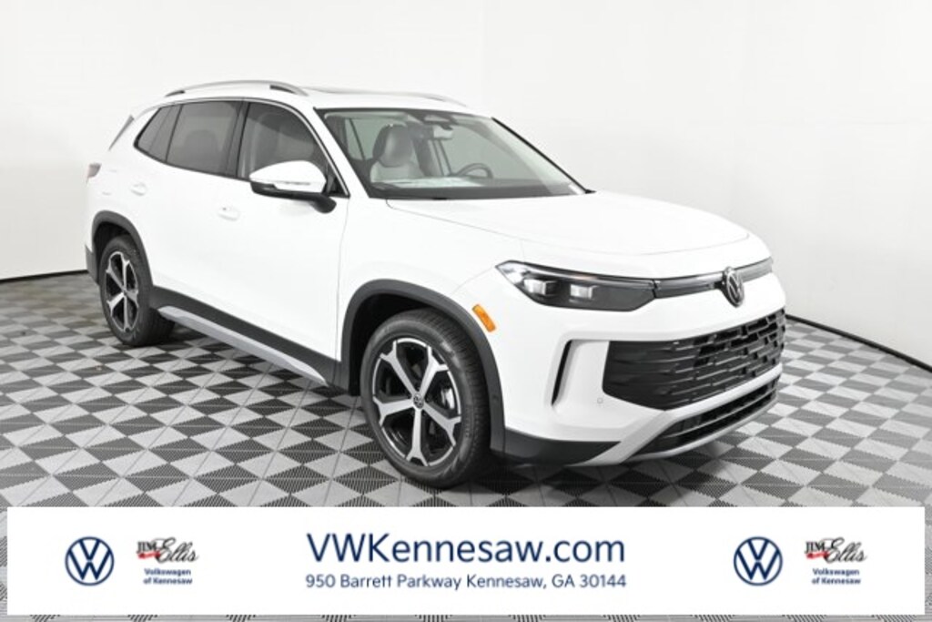 New 2025 Volkswagen Tiguan 2.0T SE SUV