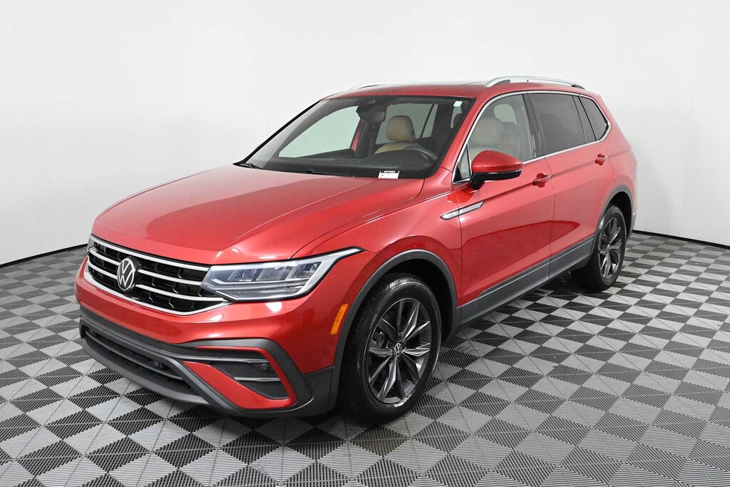 Certified 2023 Volkswagen Tiguan 2.0T SE SUV