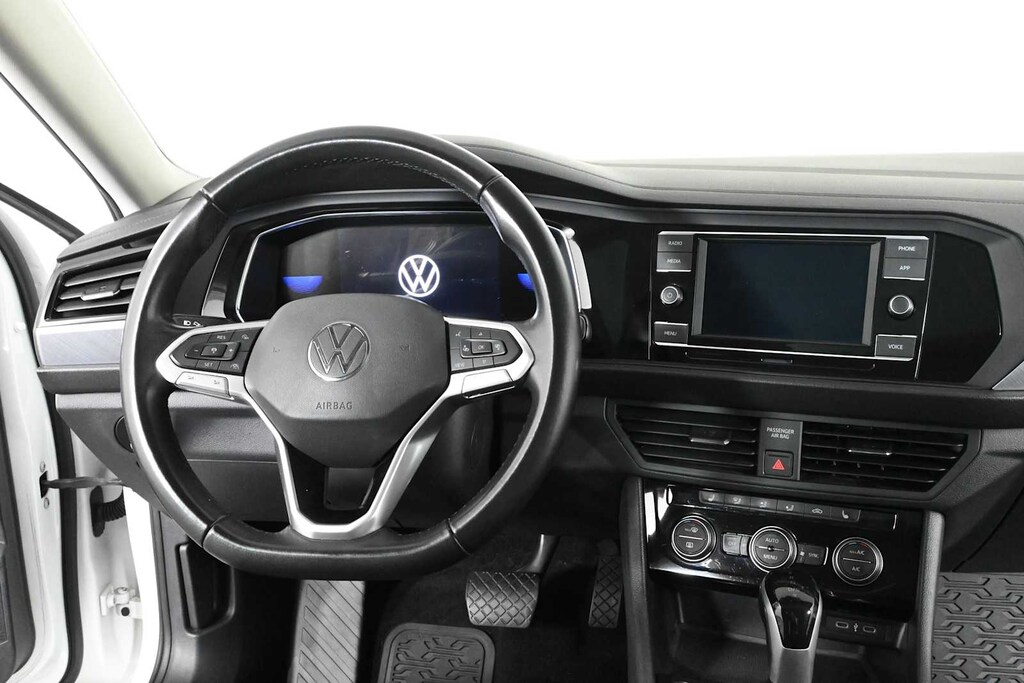 Certified 2023 Volkswagen Jetta 1.5T SE Sedan