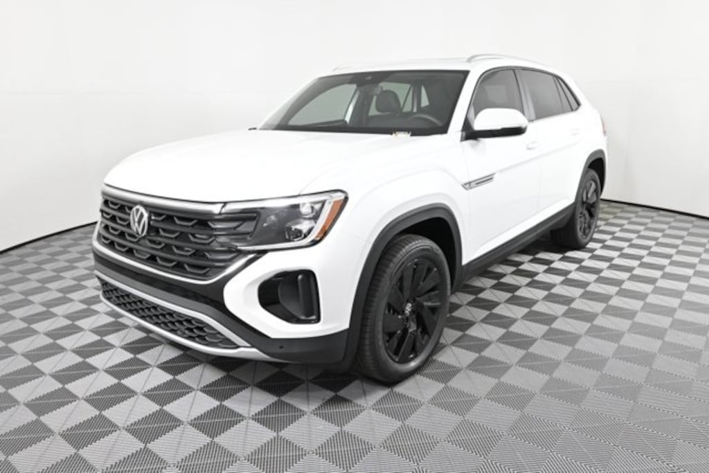 New 2026 Volkswagen Atlas Cross Sport 2.0T SE w/Technology SUV