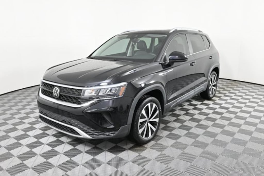 Certified 2023 Volkswagen Taos 1.5T SE SUV