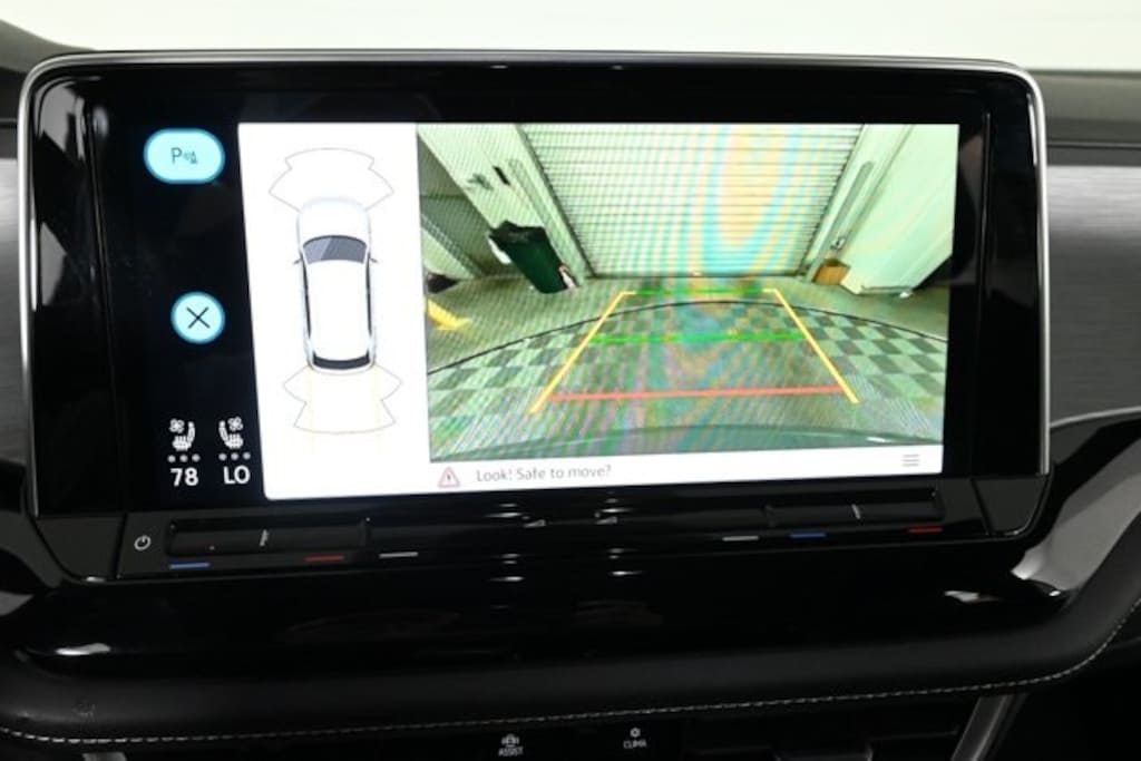 New 2026 Volkswagen Atlas Cross Sport 2.0T SE w/Technology SUV