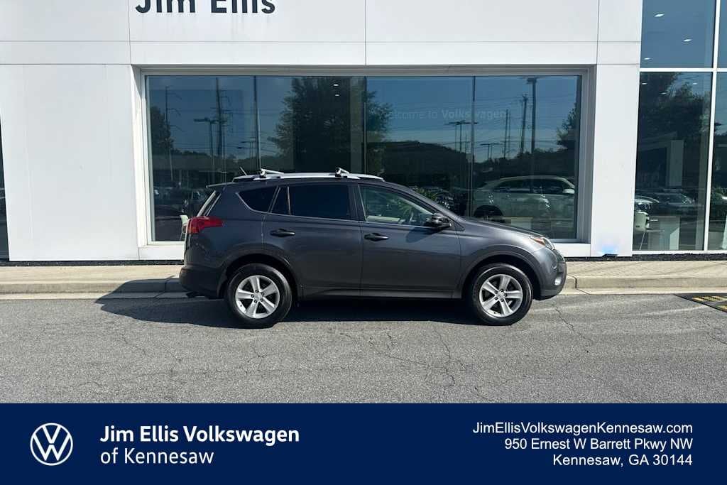 Used 2013 Toyota RAV4 XLE SUV
