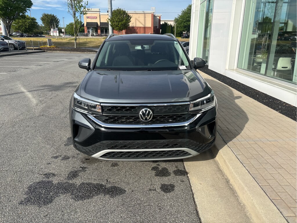 Certified 2022 Volkswagen Taos 1.5T SE SUV