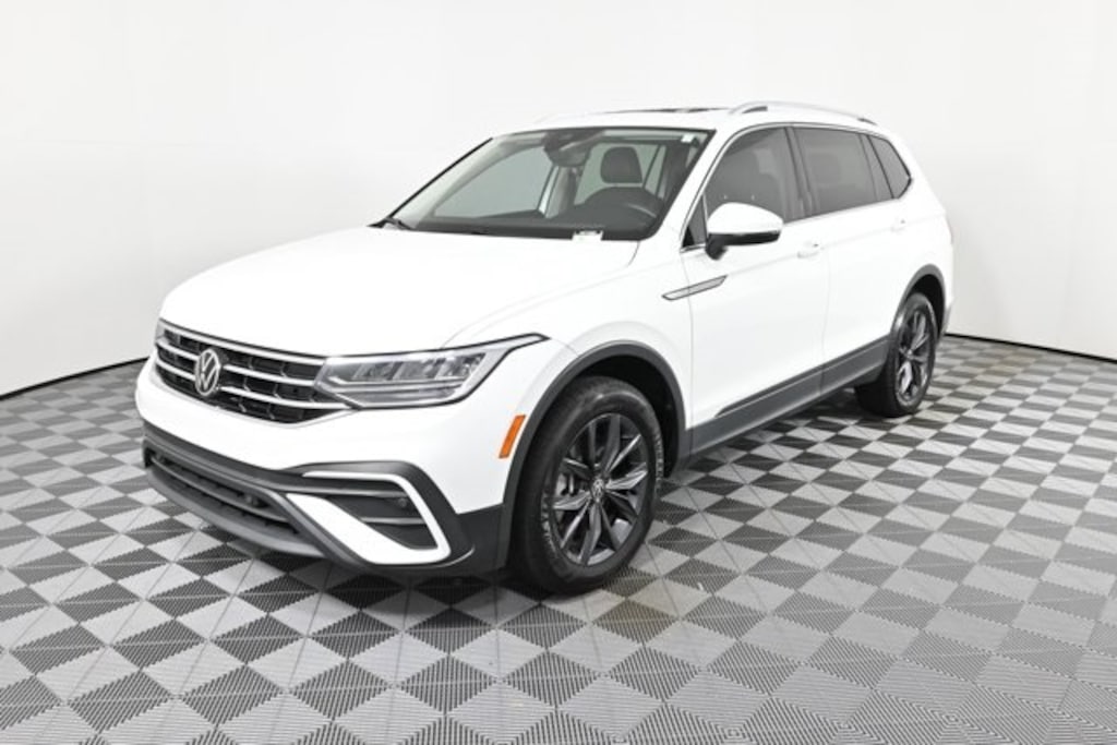 Certified 2022 Volkswagen Tiguan 2.0T SE SUV