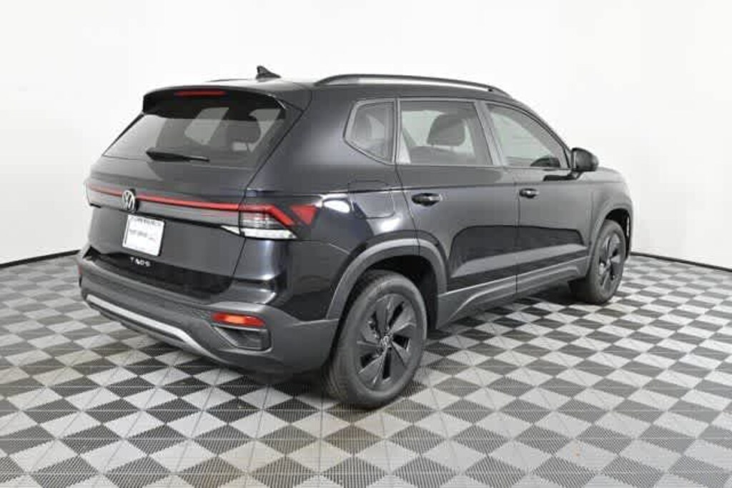 New 2026 Volkswagen Taos 1.5T S SUV