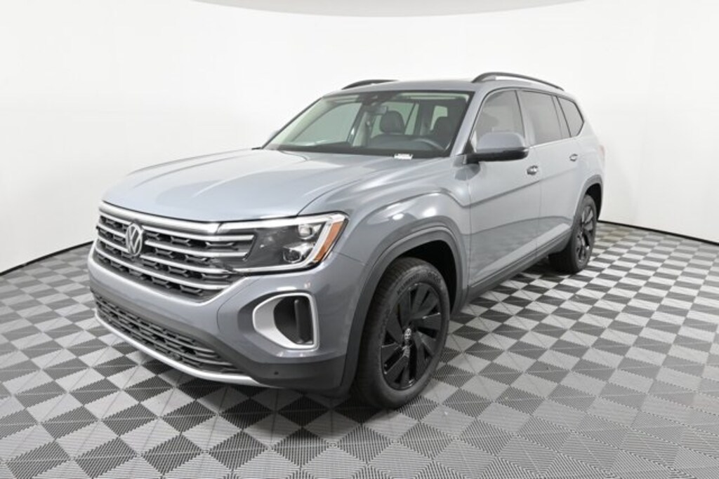 New 2025 Volkswagen Atlas 2.0T SE w/Technology SUV