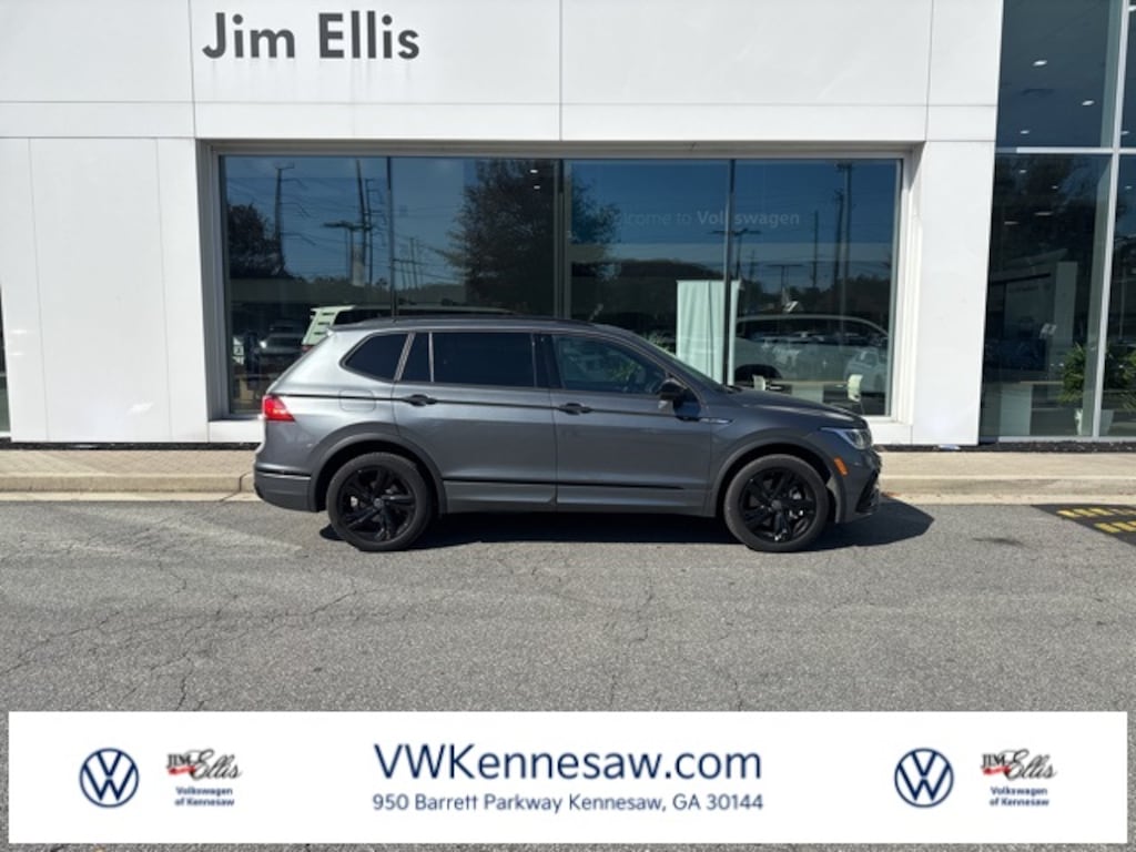Certified 2023 Volkswagen Tiguan 2.0T SE R-Line Black SUV