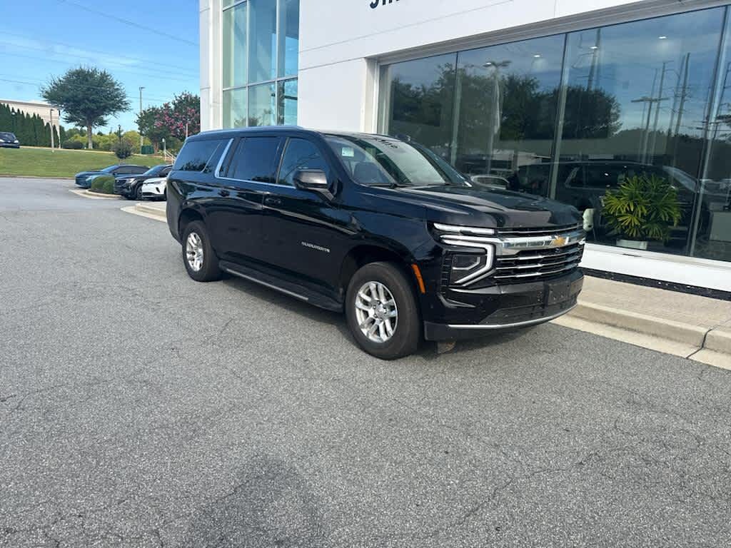 Used 2025 Chevrolet Suburban LT SUV