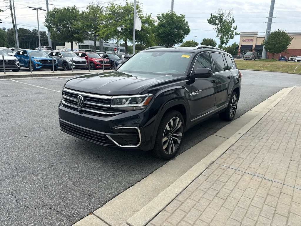 Certified 2023 Volkswagen Atlas 3.6L V6 SEL Premium R-Line SUV