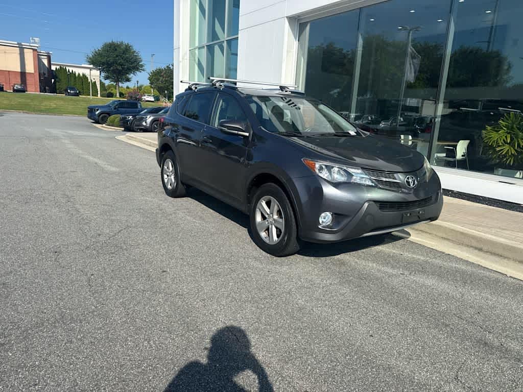 Used 2013 Toyota RAV4 XLE SUV