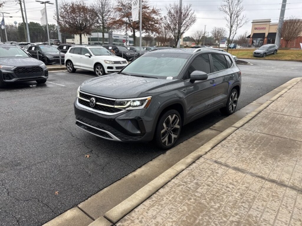 Certified 2022 Volkswagen Taos 1.5T SEL 4MOTION SUV