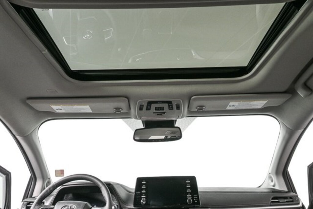 Used 2024 Toyota Sienna Limited 7 Passenger Van Passenger Van
