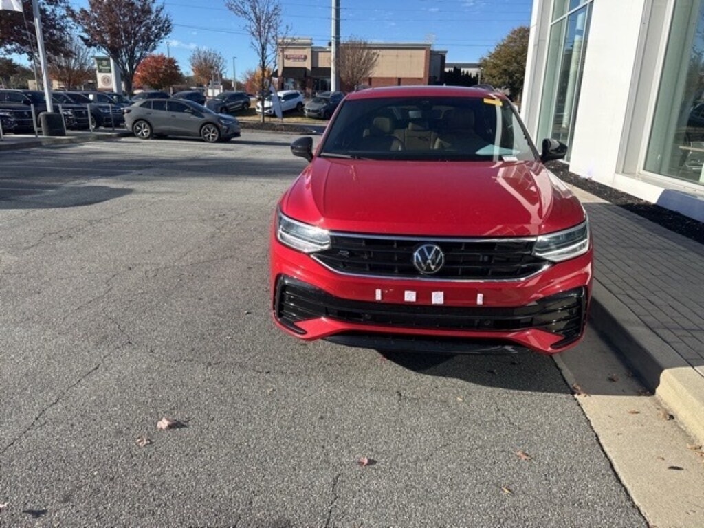 Certified 2024 Volkswagen Tiguan 2.0T SE R-Line Black SUV