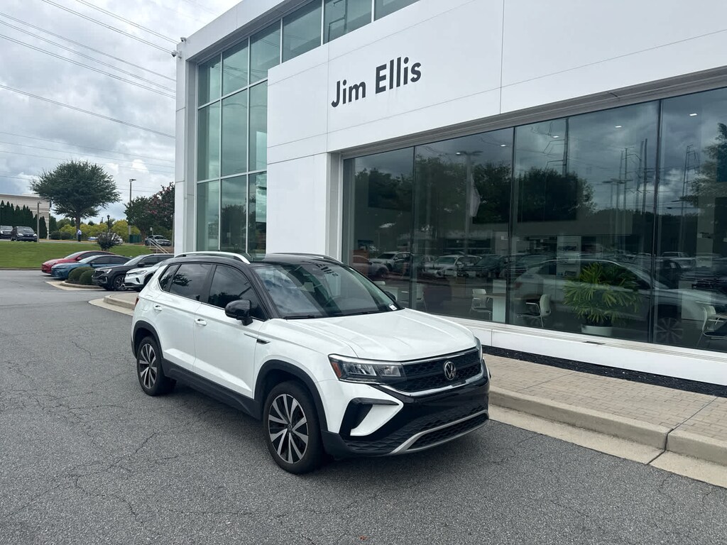 Certified 2023 Volkswagen Taos 1.5T SE SUV