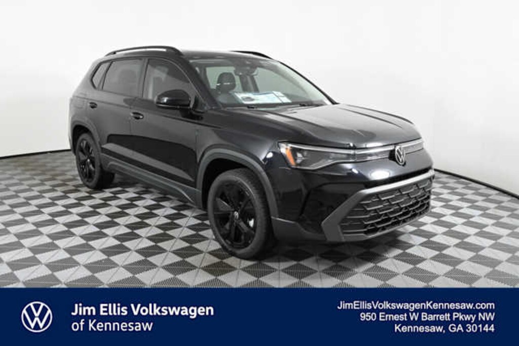 New 2026 Volkswagen Taos 1.5T SE Black SUV