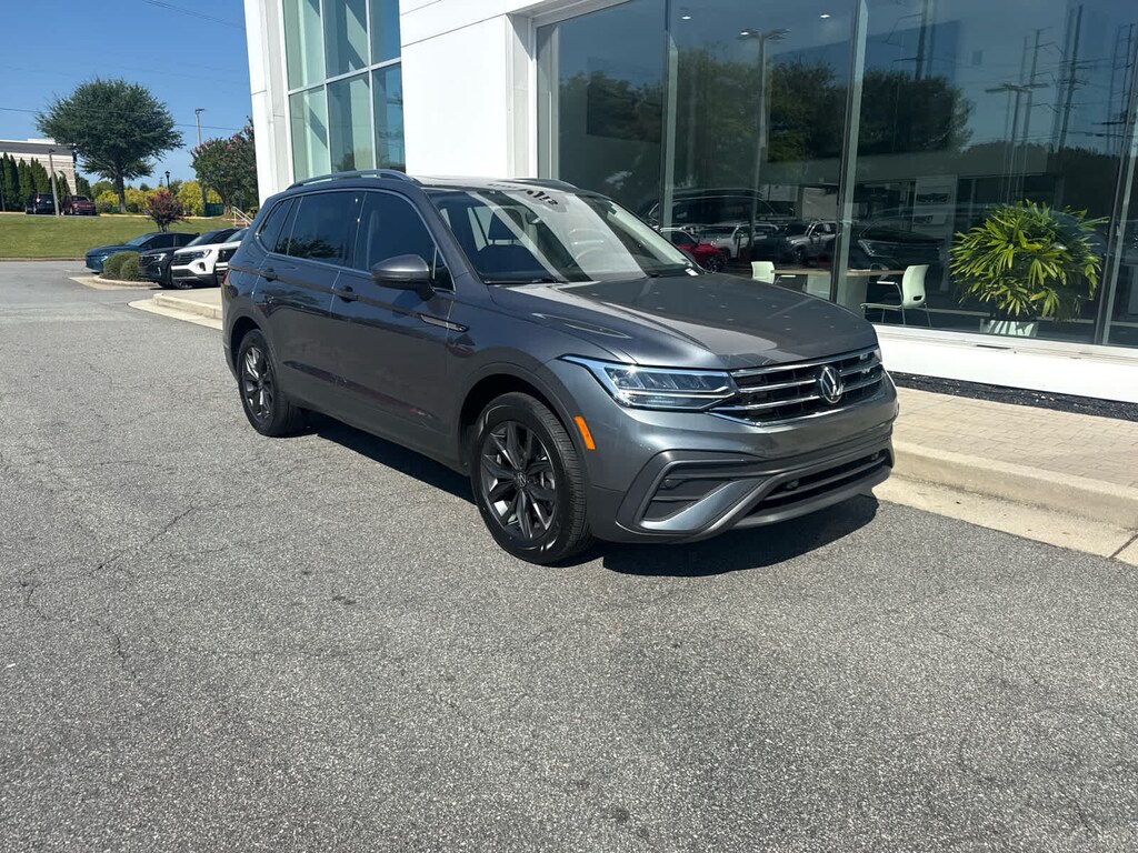 Certified 2024 Volkswagen Tiguan 2.0T SE SUV