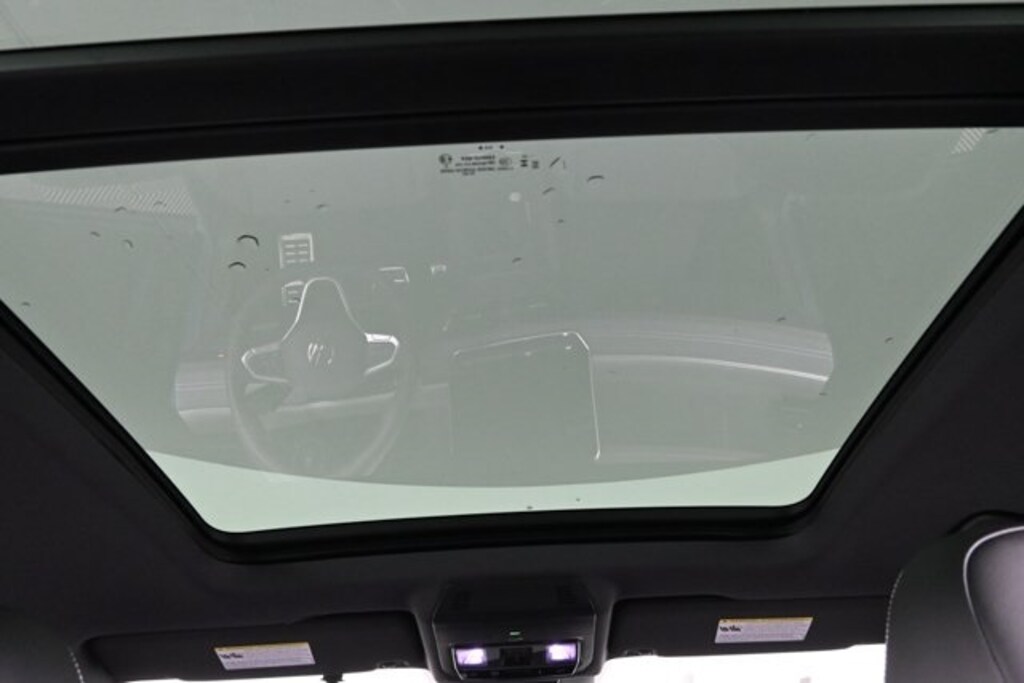 New 2026 Volkswagen Tiguan 2.0T SE SUV