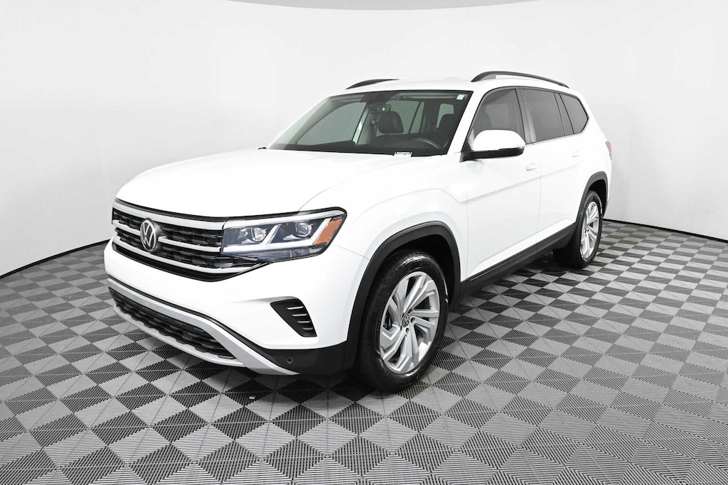 Certified 2023 Volkswagen Atlas 3.6L V6 SE w/Technology SUV