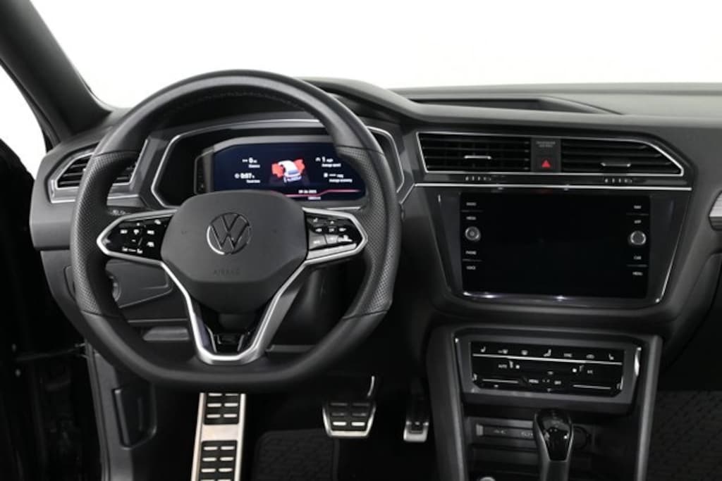 Certified 2022 Volkswagen Tiguan 2.0T SEL R-Line SUV