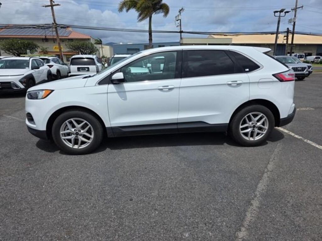 Used 2024 Ford Edge SEL SUV