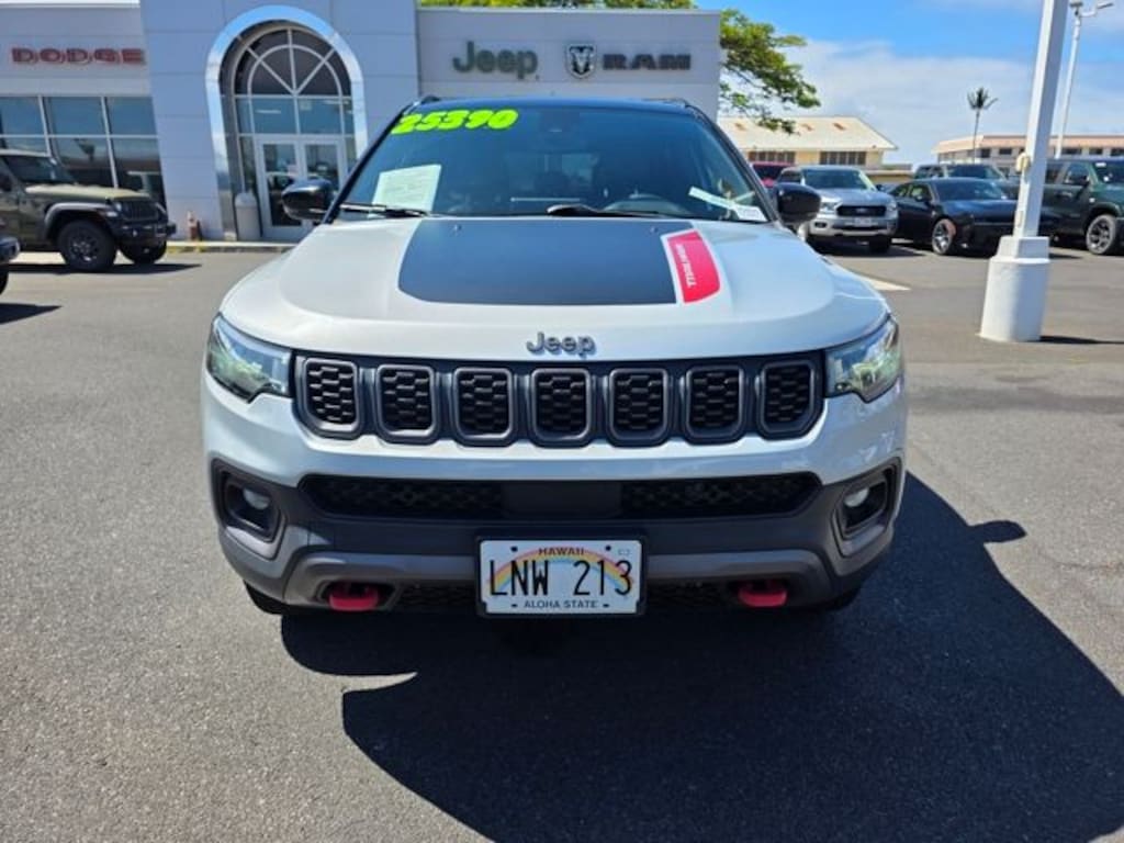 Used 2024 Jeep Compass Trailhawk SUV
