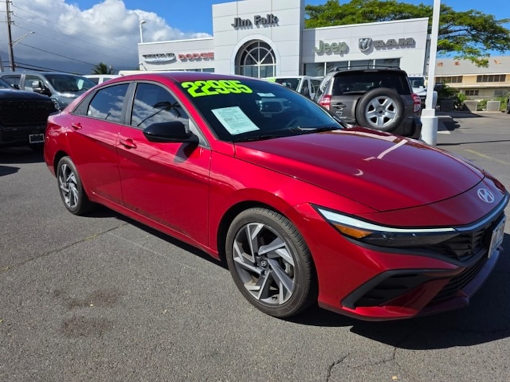 Used 2025 Hyundai Elantra SEL Sport Sedan