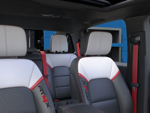 2025 GMC Canyon AT4 - Photo 24