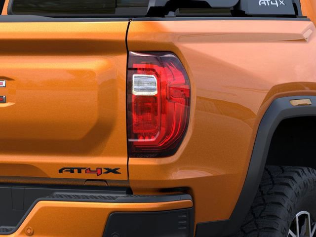 2025 GMC Canyon AT4 - Photo 11