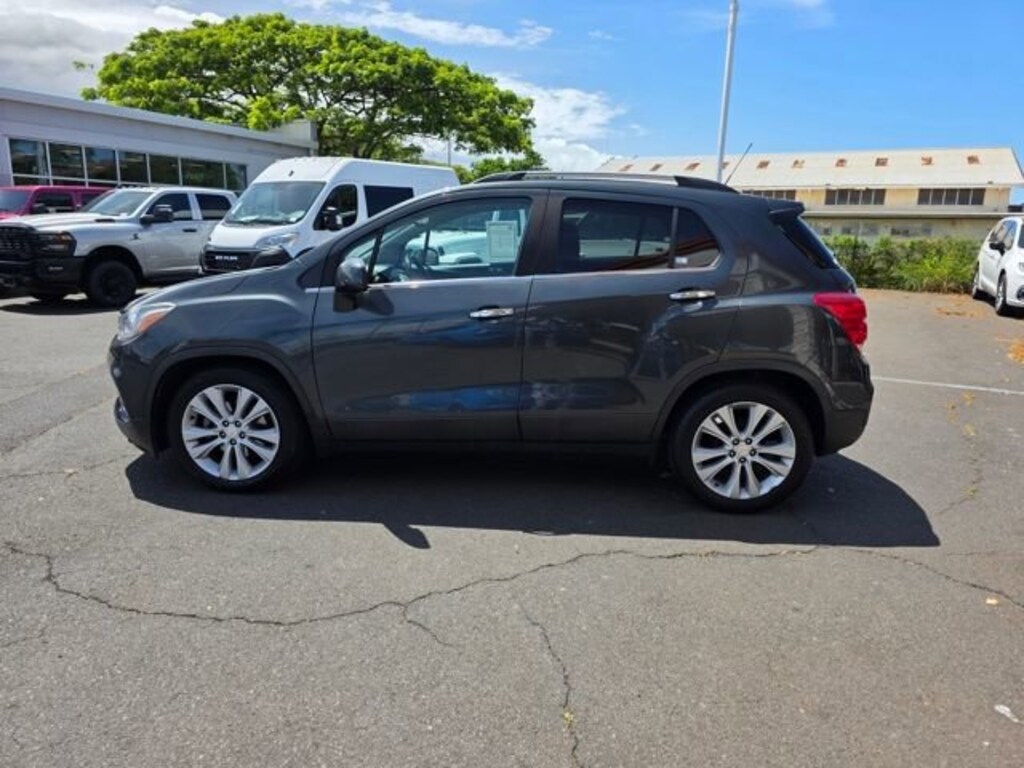 Used 2020 Chevrolet Trax Premier SUV