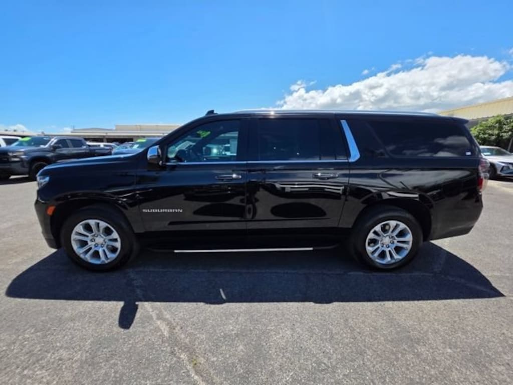 Used 2023 Chevrolet Suburban Premier SUV