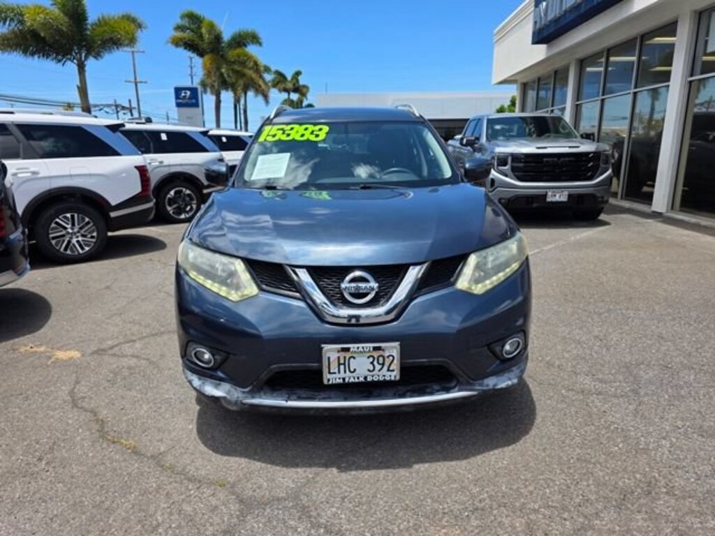 Used 2016 Nissan Rogue SV