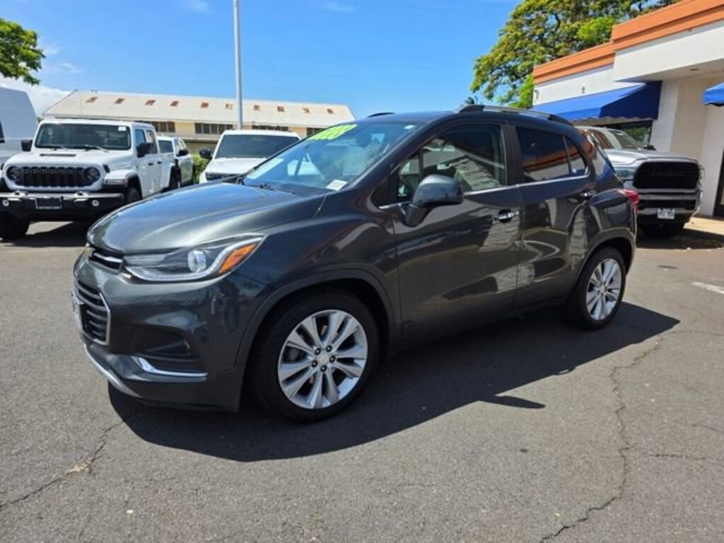 Used 2020 Chevrolet Trax Premier SUV